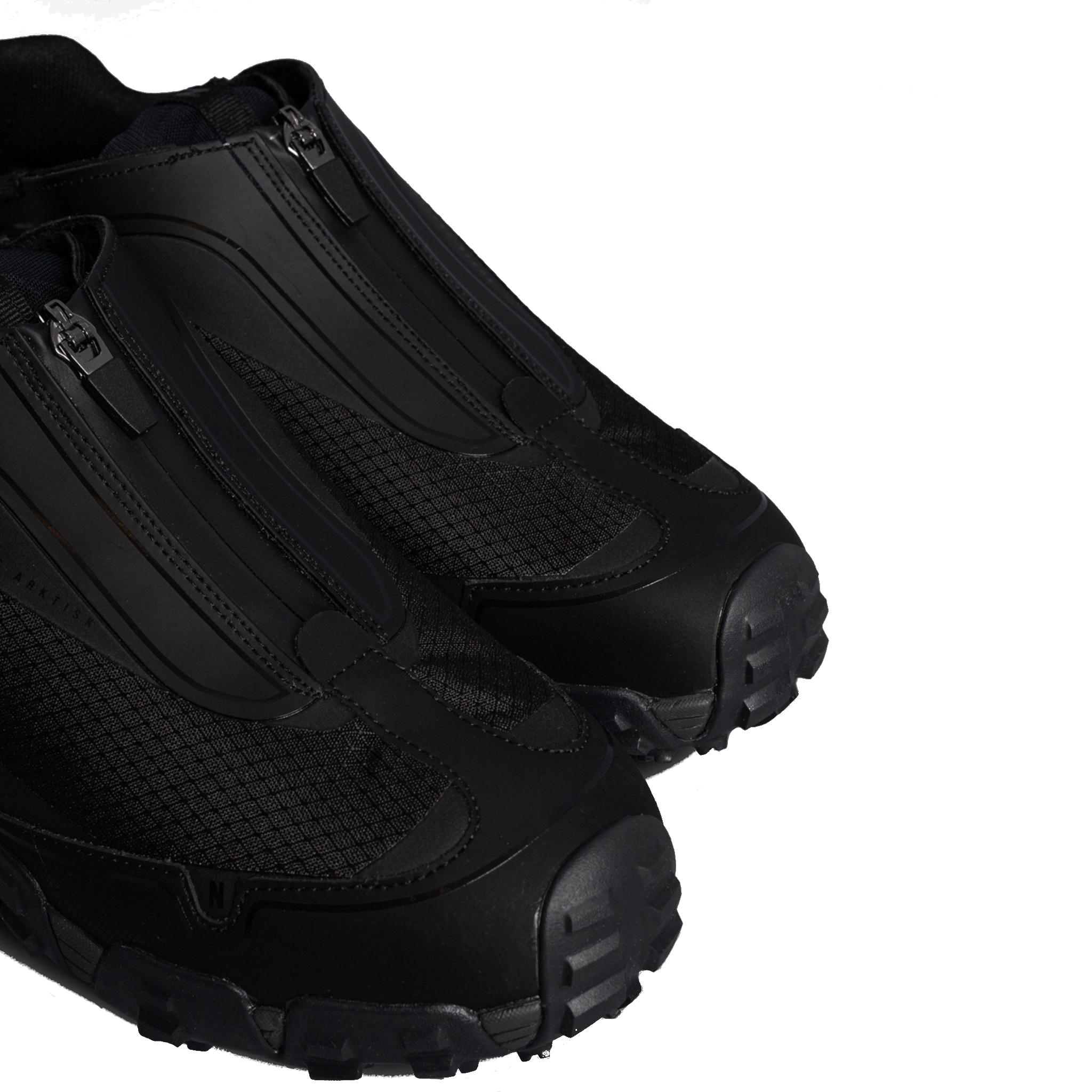 Zip Up Runner V04 - Black-Norse Projects-W2 Store