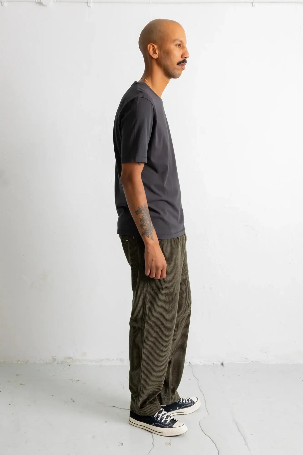 Contrast Sleeve T-Shirt - Black-Folk-W2 Store