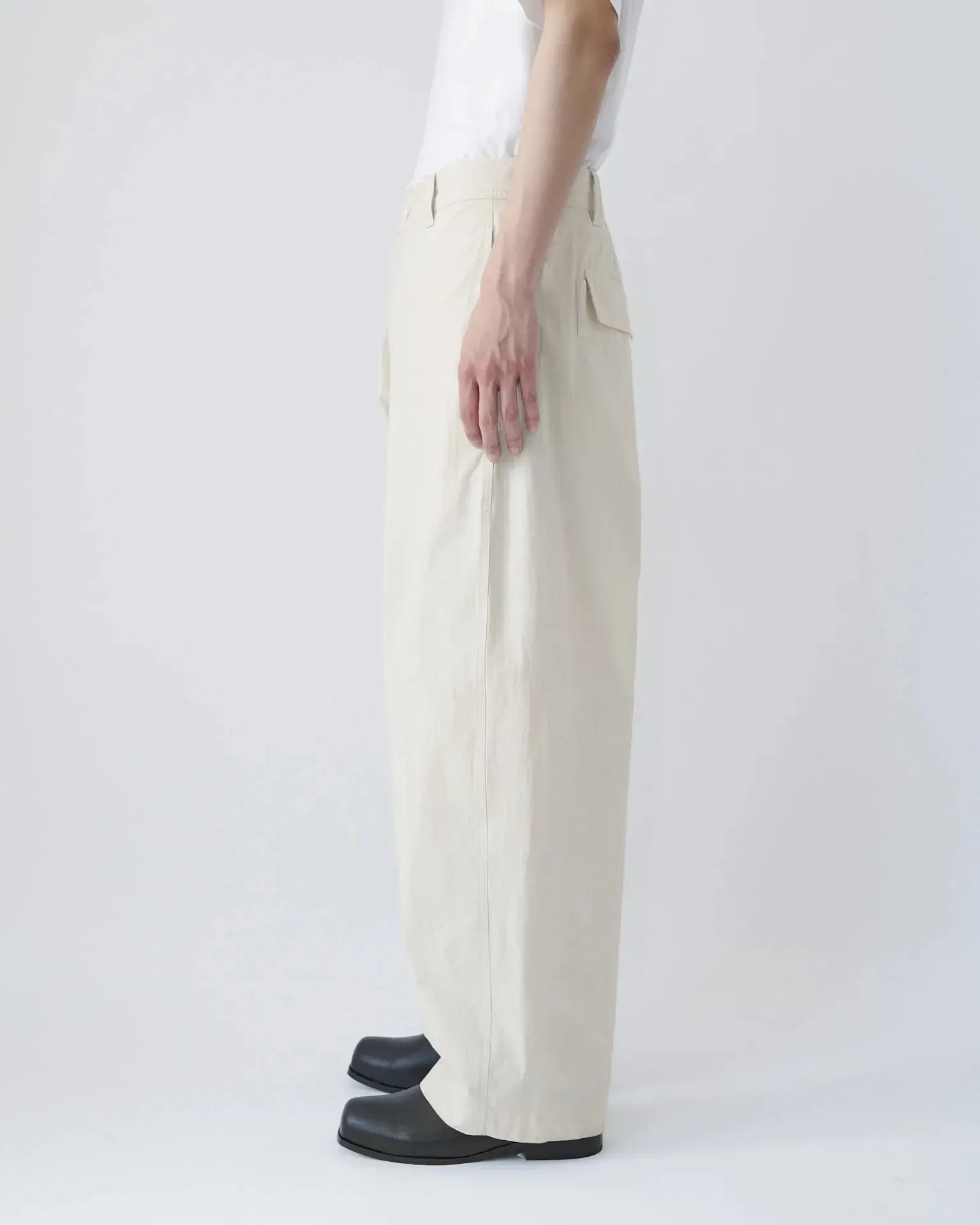 Mainichi Trouser Cotton Broad Cloth - Ivory-Sage Nation-W2 Store