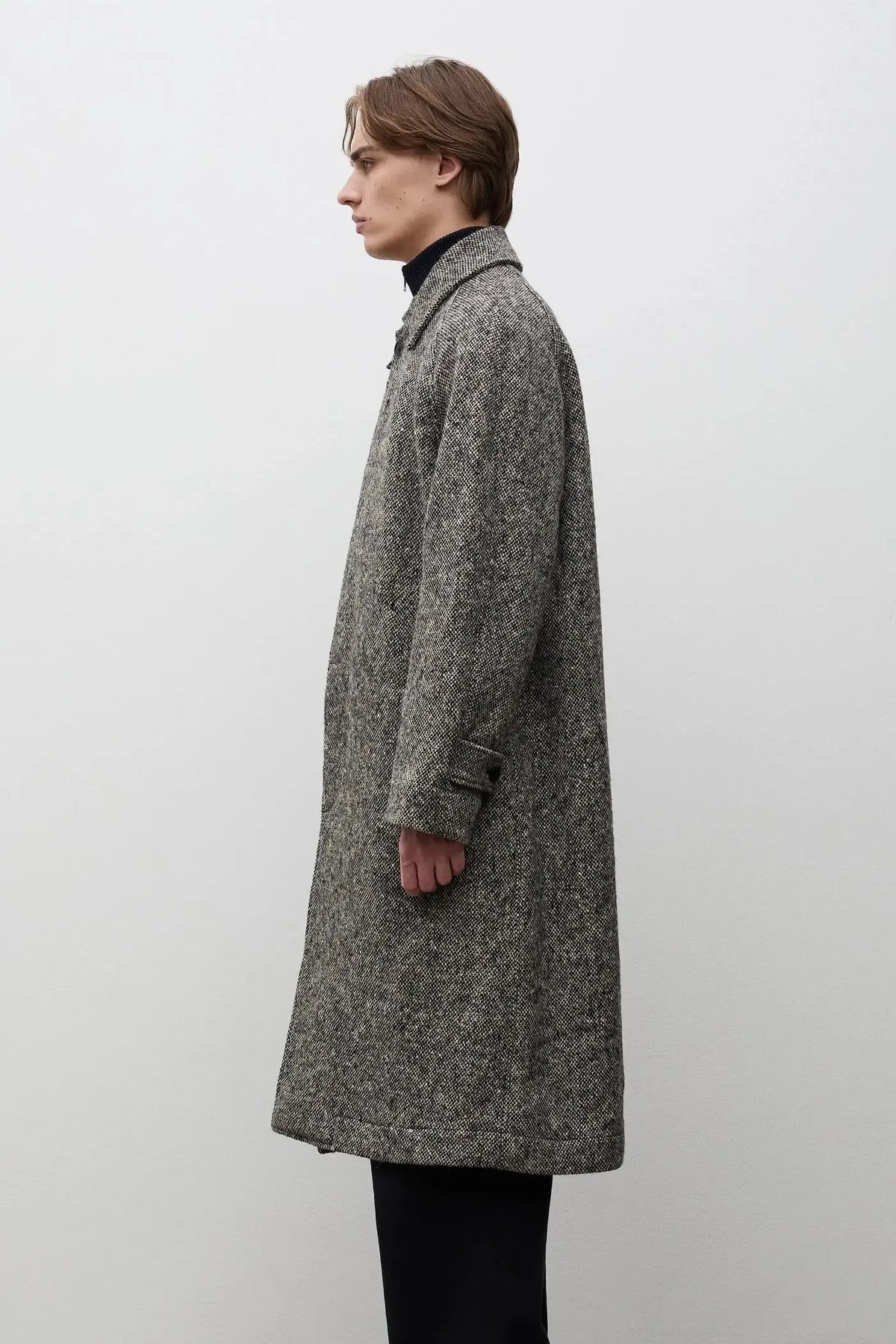 Reilstad Donegal Wool Balmacaan Raglan Coat - Charcoal Melange-Norse Projects-W2 Store