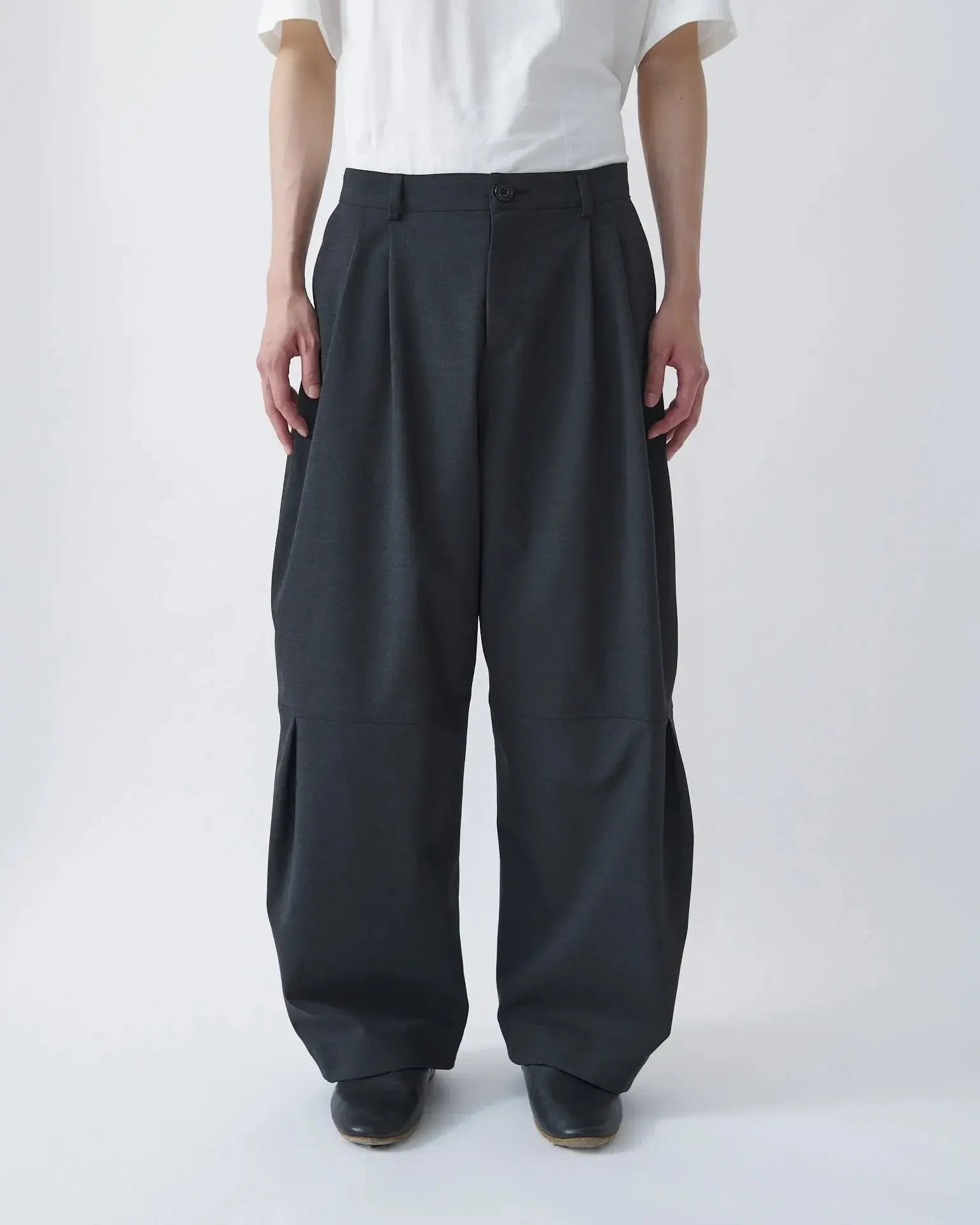 Zushi Trousers Tropical Wool - Charcoal-Sage Nation-W2 Store