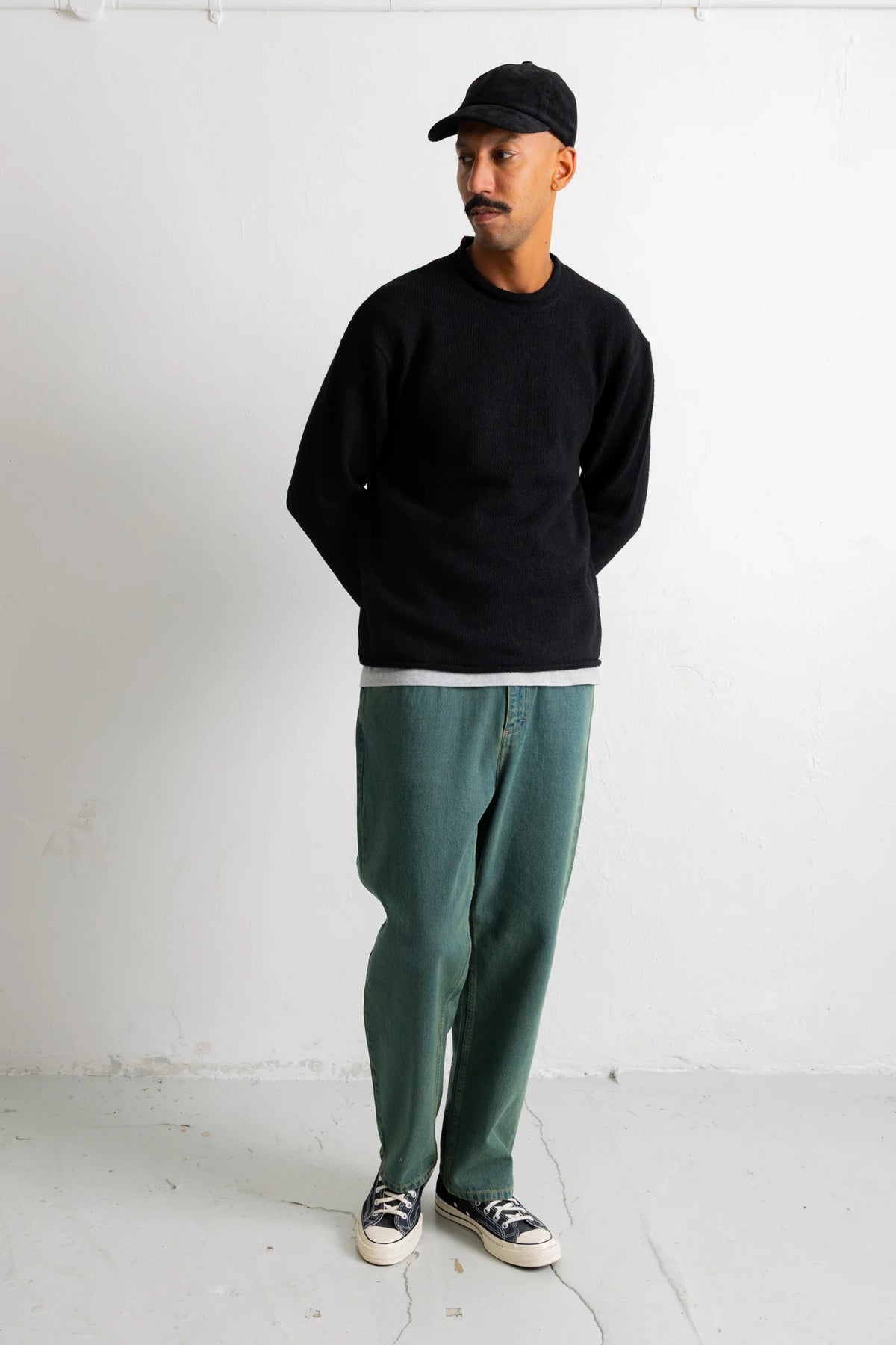 Slouch Crew - Black Charcoal Cast Intarsia