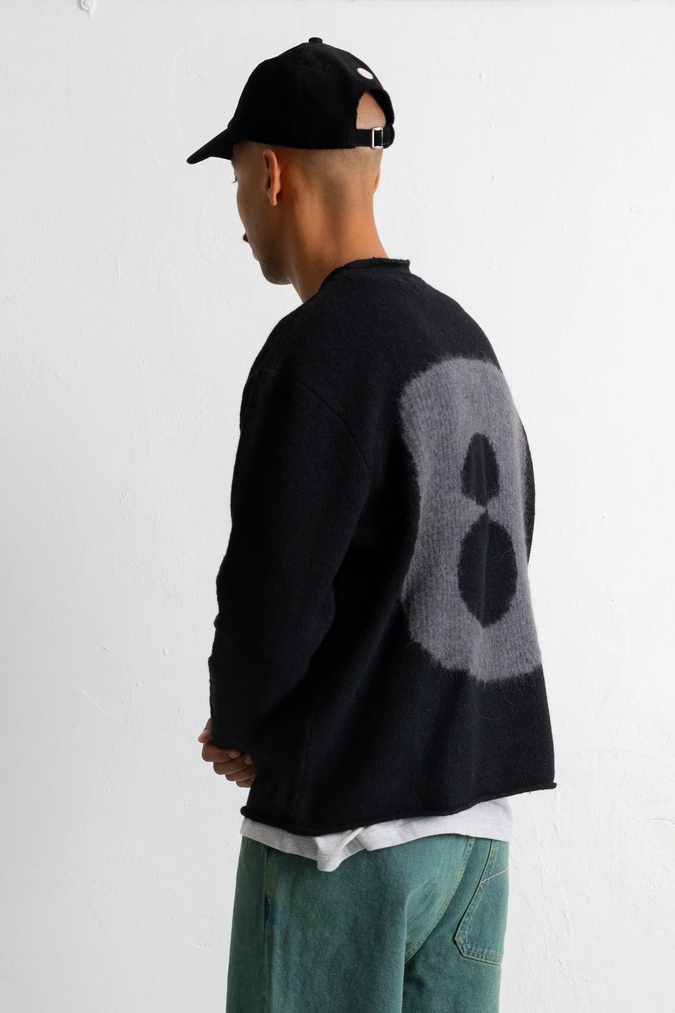 Slouch Crew - Black Charcoal Cast Intarsia